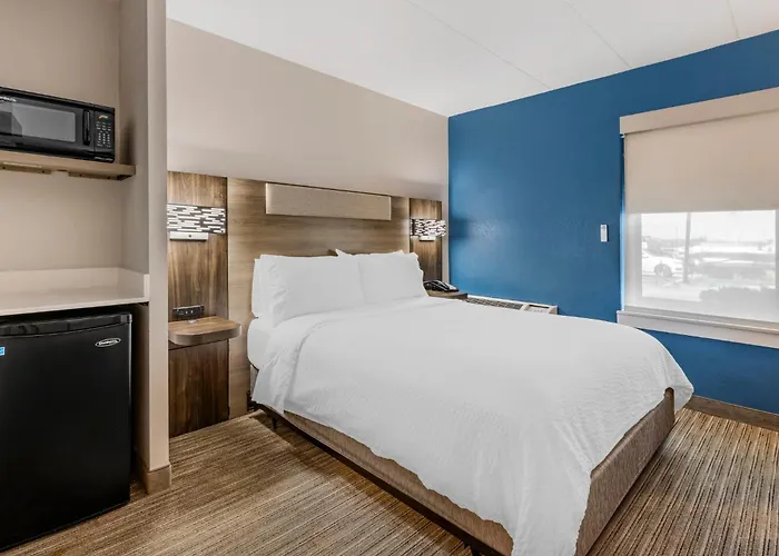 Hotel Express Chicago-downers Grove By Ihg Downers Grove
