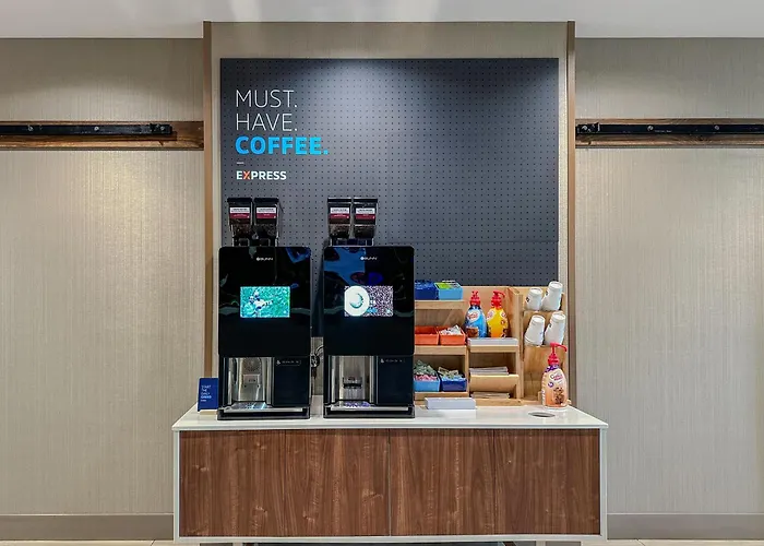 Express Chicago-downers Grove By Ihg Hotel 2*