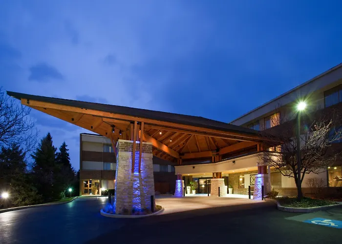 Express Chicago-downers Grove By Ihg