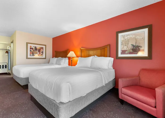 Hotel Express Chicago-downers Grove By Ihg